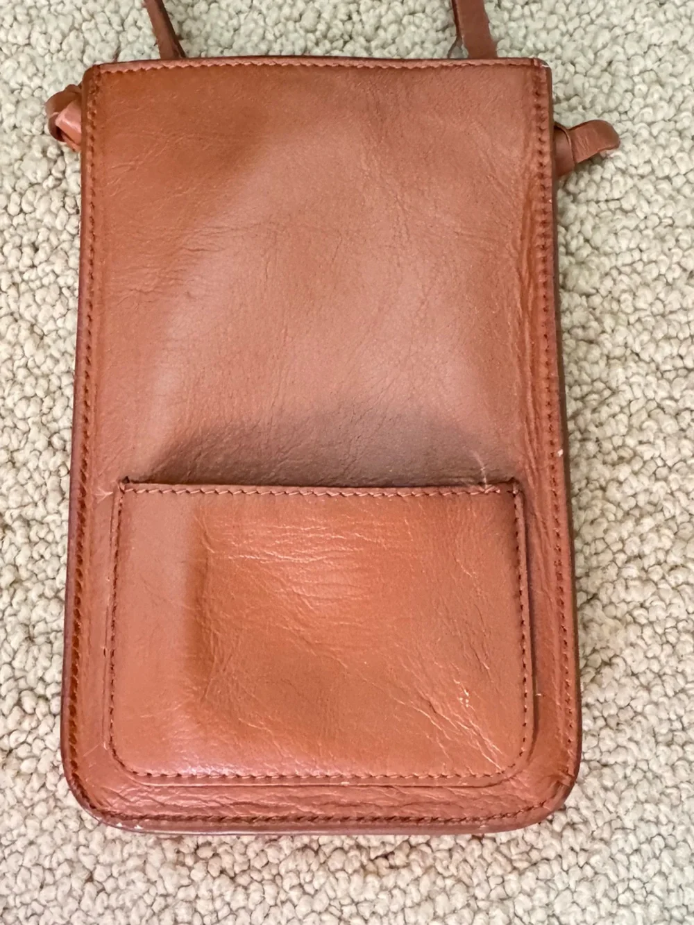 Lucky brand Leather Crossbody Phone Pouch in Brown